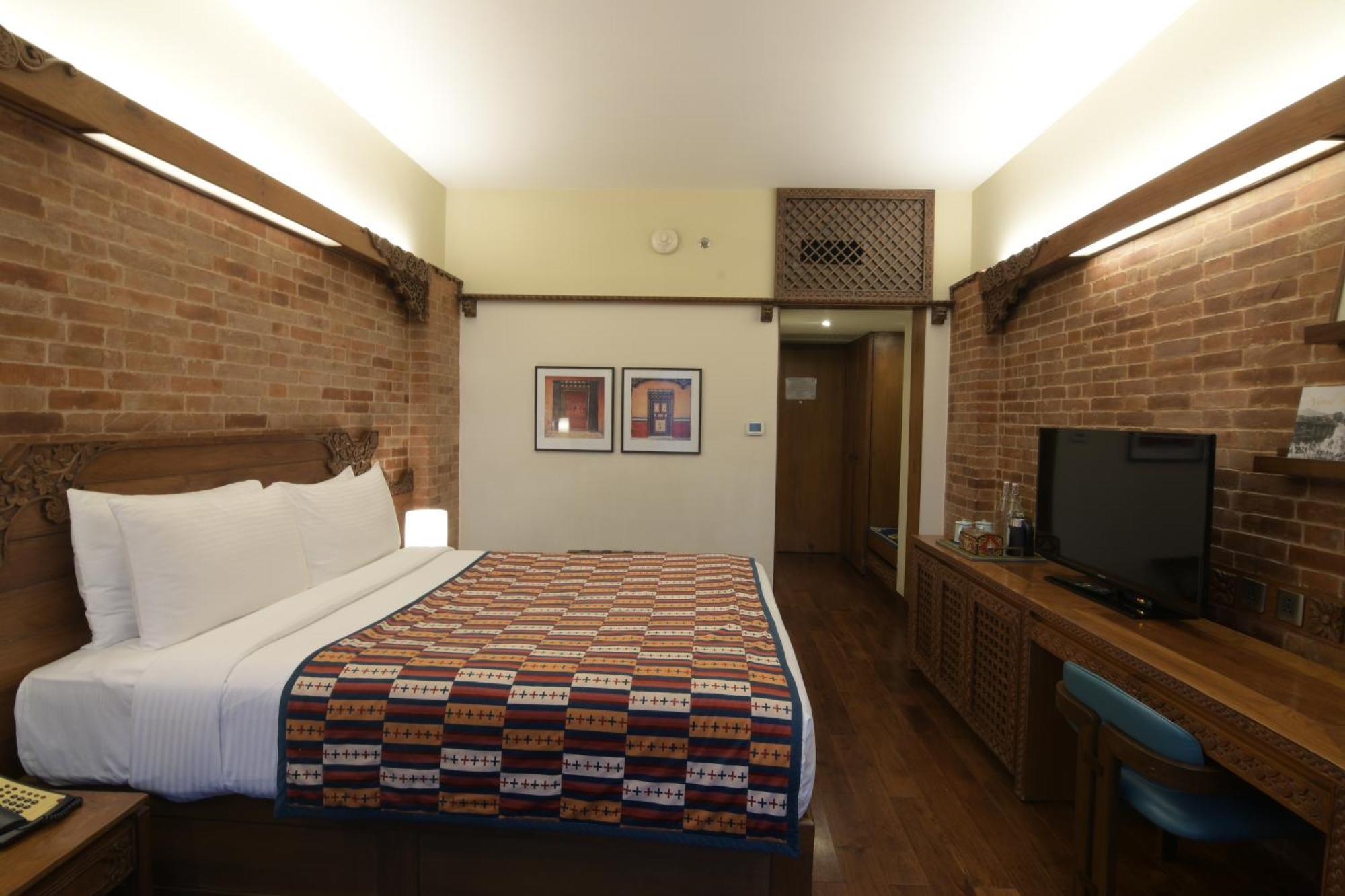 Hotel Yak & Yeti Катманду Номер фото